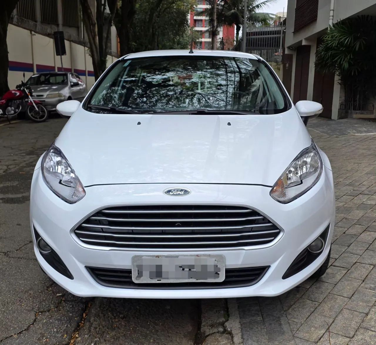 Ford Fiesta TIT./TIT.Plus 1.6 16V Flex Aut., foto 10 de 14
