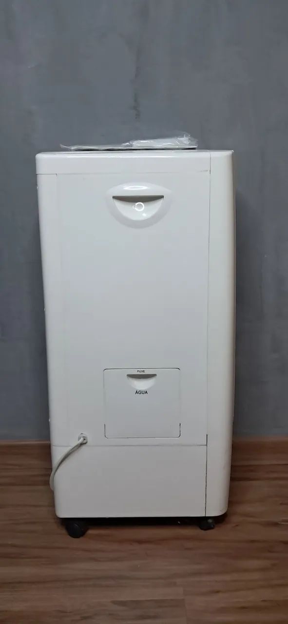 Climatizador de ar Elgin em ótimas condições  aberto a negociação  - Foto 4