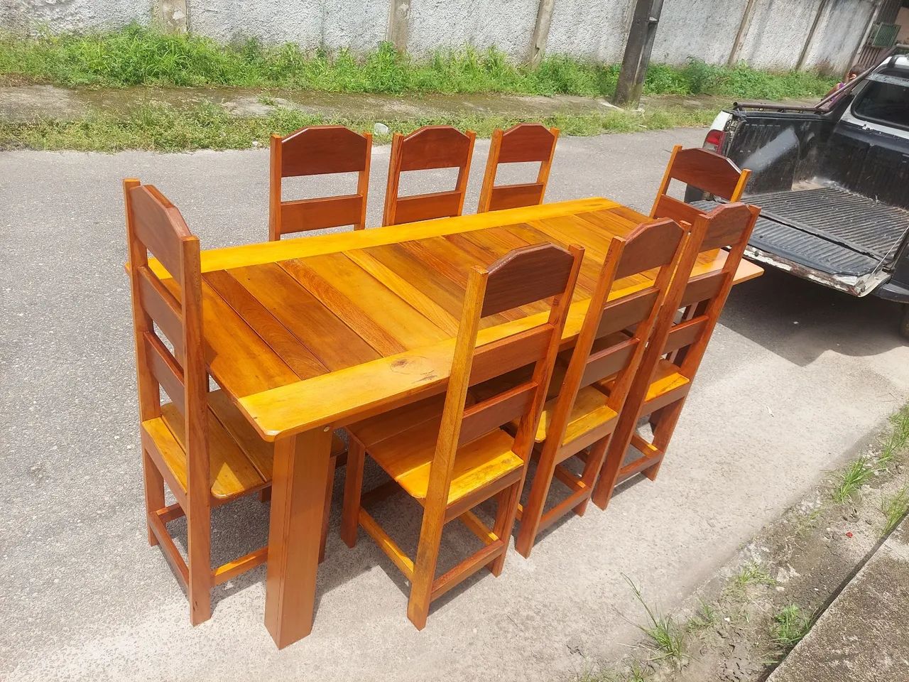 Mesa com 8 cadeiras / Último jogo em estoque! - Foto 2