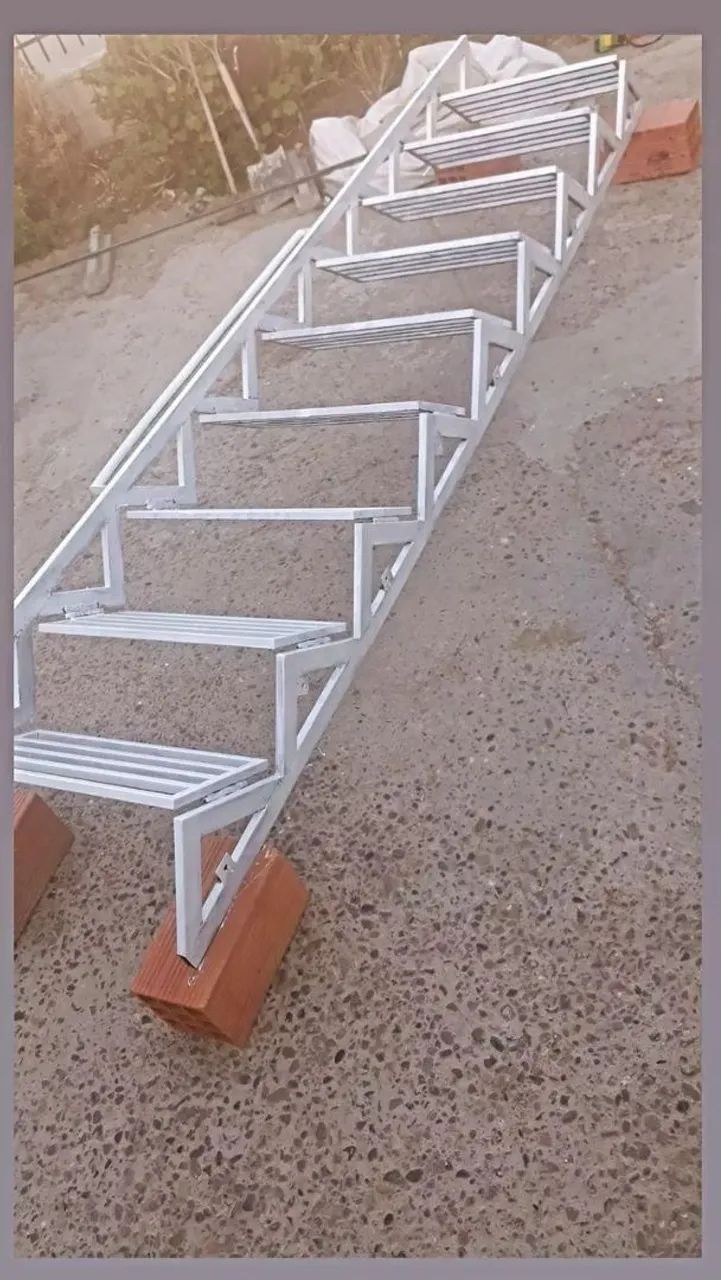 Escada  de parede 