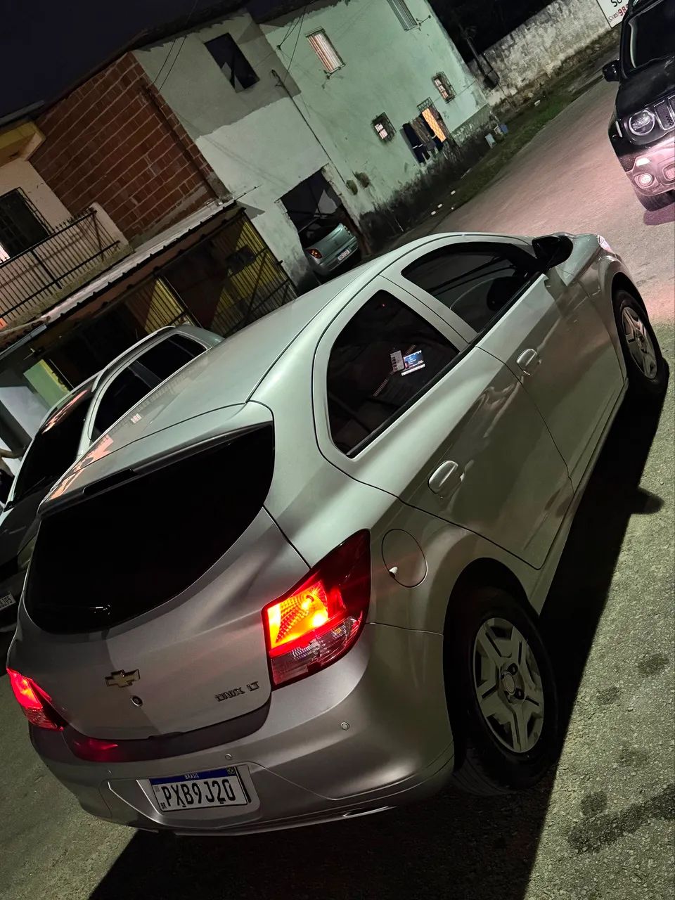 Chevrolet Onix 2016