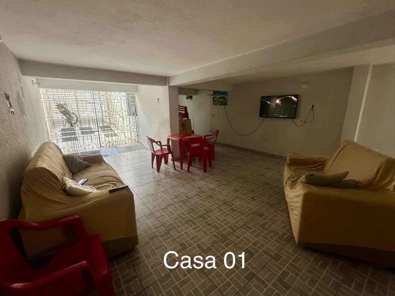 VENDO CASA 3 EM 1! COMPRE UM IMÓVEL E TENHA 3 POSSIBILIDADES DE RENDA ? - Foto 2