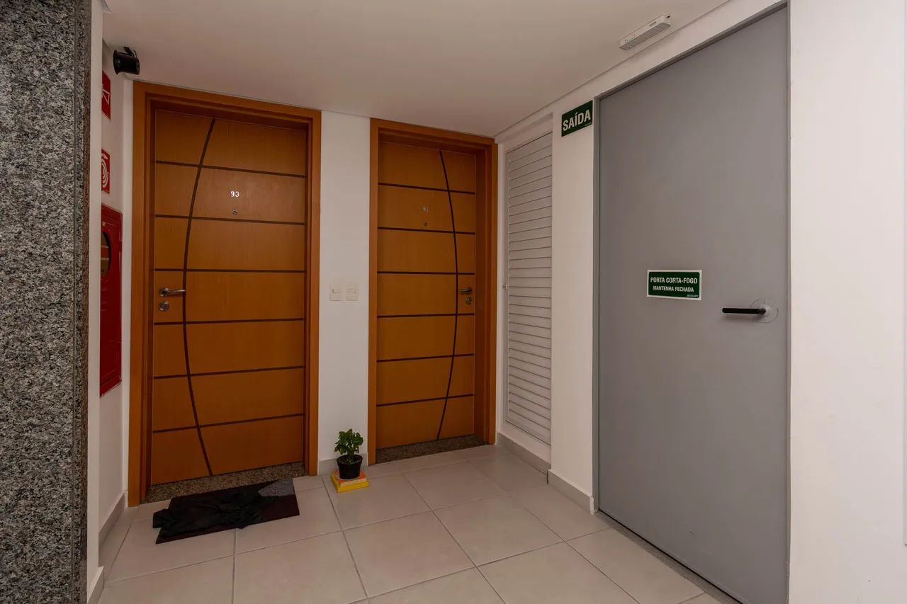 Apartamento à venda com 82m², 3 quartos e 3 vagas - Foto 2