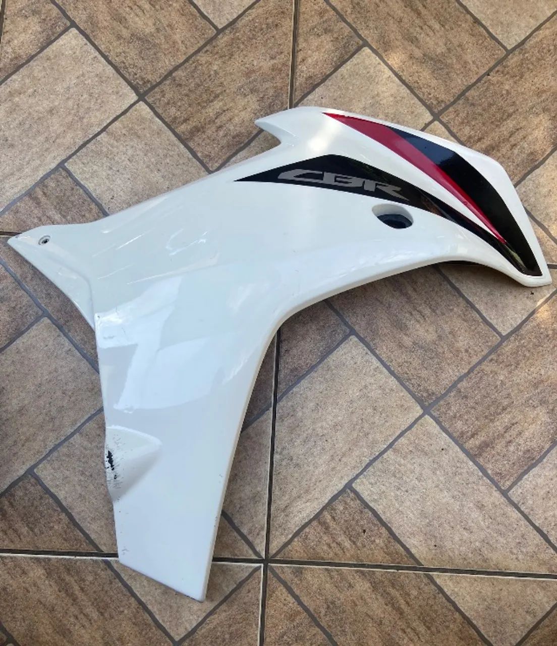 Par de Carenagens Laterais CBR 600F 2012 Original Honda - Lado E e