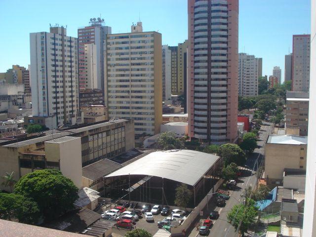 Imperdível Apto Alto Padrão na Rua Piauí- Centro Londrina abaixo do preço - Foto 2