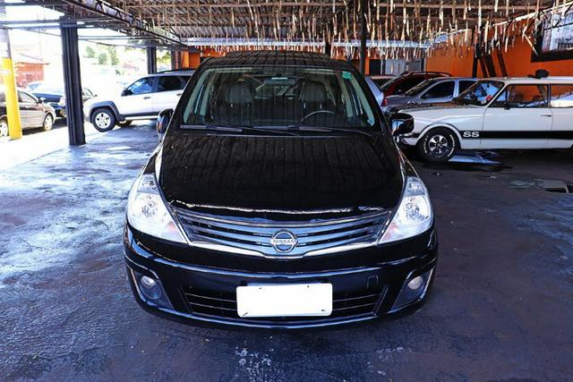 Nissan Tida SL 1.8 - Automático