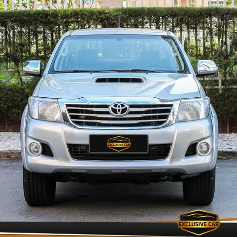 Toyota Hilux 3.0 Srv 4x4 Turbo Diesel 2013 - Foto 2