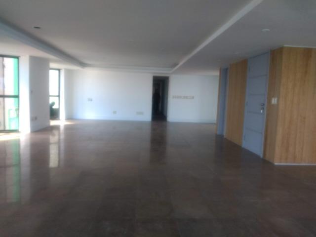 AV 263 - Mega Imóveis Prime Vende, apartamento de 261m² na Av Beira Mar - Foto 4