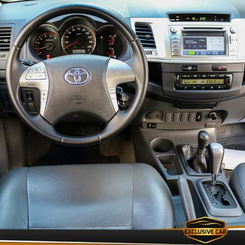 Toyota Hilux 3.0 Srv 4x4 Turbo Diesel 2013 - Foto 5