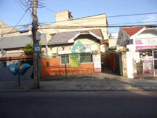 Espetacular Casa vazia 03Qts Linear com vagas pode ser residencial e comercial no Méier