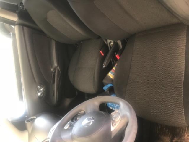 Vendo Versa conservado 2013/2014