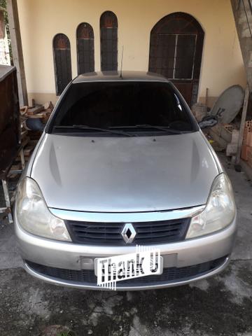 Vendo Renault Symbol 1.6 2011
