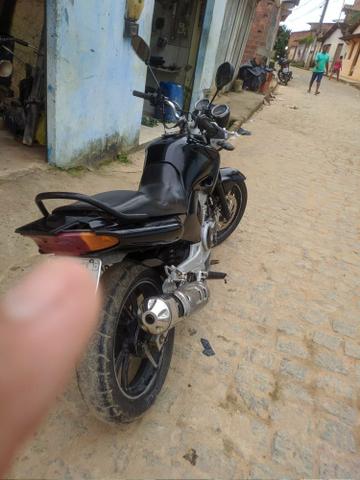 Vendo ou troco moto filé documento em dias zap *97 valor 6.000 mil - Foto 4