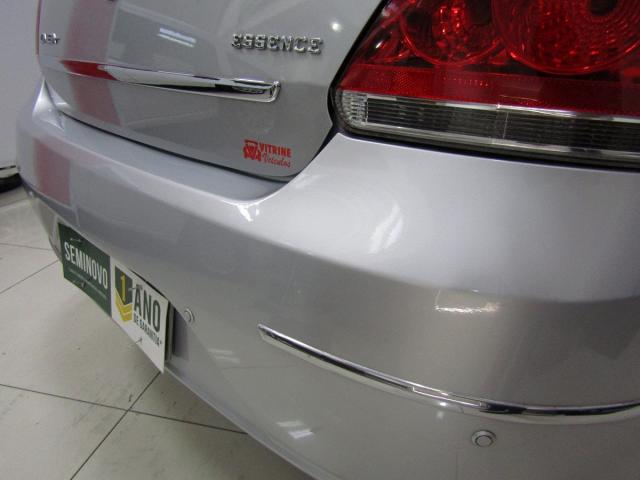 FIAT LINEA 2012/2012 1.8 ESSENCE 16V FLEX 4P MANUAL - Foto 4