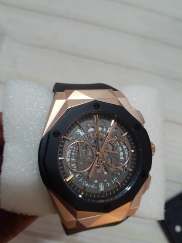 Relogio hublot ouro rosê, uma peça diferenciada - Foto 2