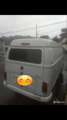 Vendo ou troco kombi furgão 09 /10