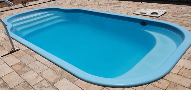 Construção e reforma de piscinas de fibra