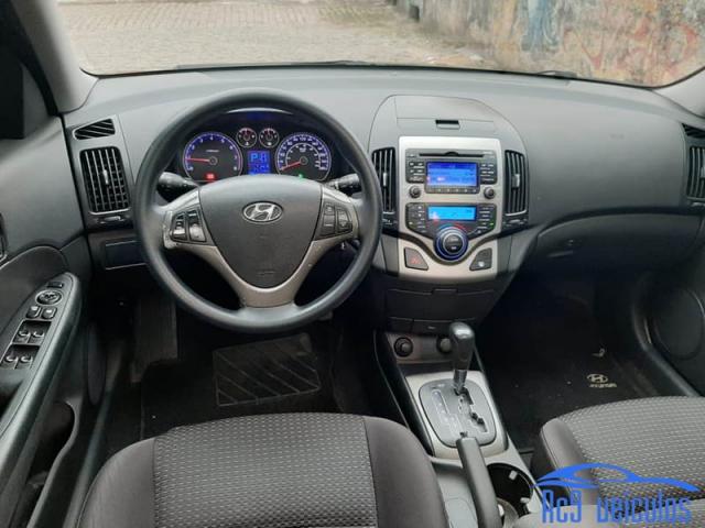 HYUNDAI I30 2011 AUT. TETO AR DIGITAL - Foto 3