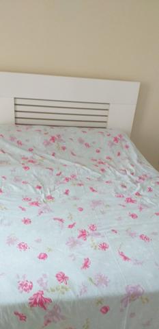 Cama de casal co. criado-mudo - Foto 3