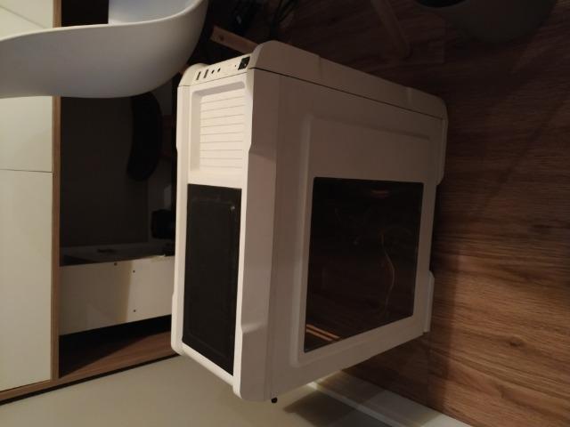 Gabinete thermaltake