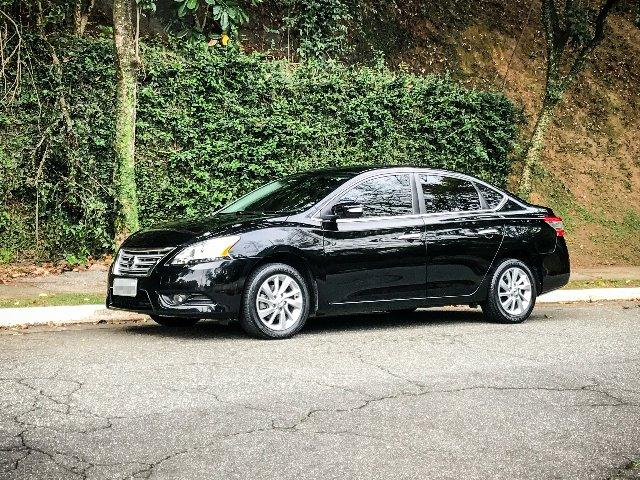 Nissan Sentra SV 2014 automático completo e impecável, baixa km