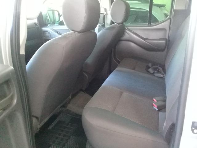 Nissan Frontier XE 2.5 4X2 MT Diesel - Foto 4