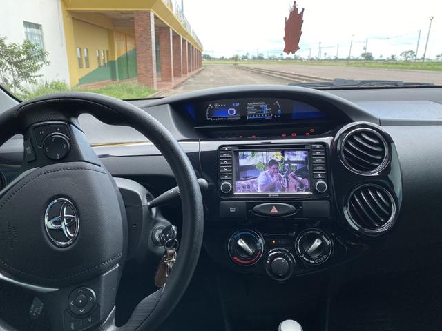 Toyota Etios, completo controle de som no volante, automático, multimídia, carro novo - Foto 10