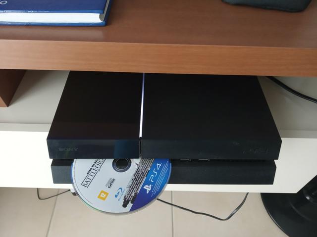 Playstation 4 + jogos
