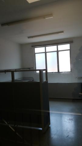 Prédio comercial - Foto 2