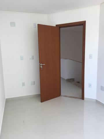 Casa solta 4/4, 2 suítes, embaixo ao lado escola perfil vilas - Foto 9