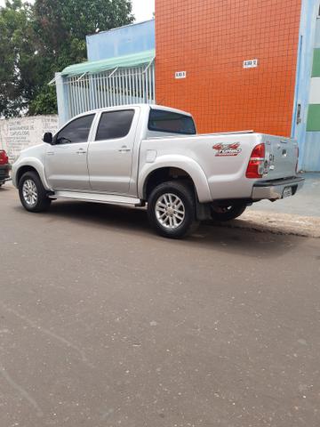 Hilux SRV a mas completa de tudo!