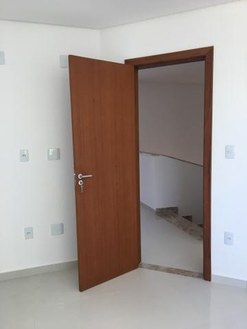 Casa solta 4/4, 2 suítes, embaixo ao lado escola perfil vilas - Foto 6