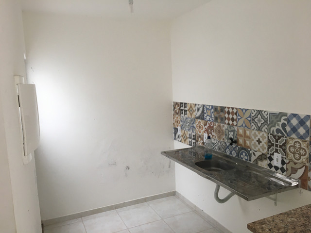 Alugo Casa 1 Quarto em Laranjal - Foto 4