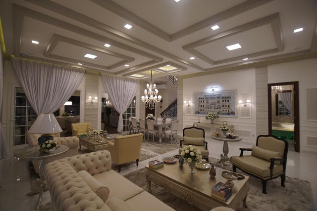 Mansão Cinematográfica - 490m² - 5 suítes - Mobiliada e Decorada - Foto 3