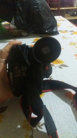 Filmadora gradiente com fonte e controle remoto - Foto 2