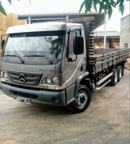 Caminhão Mb Accelo 1016