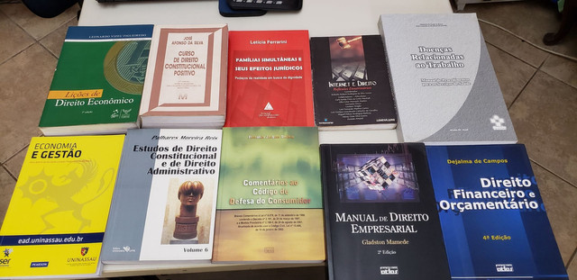 Livro de Direito - Foto 2