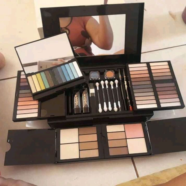Maquiagem - Foto 2