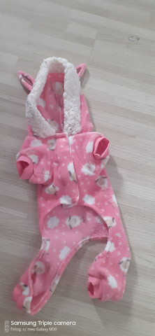 Roupa de cachorro