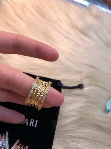 aliança anel bvlgari de luxo valor da unidade com caia original brinde - Foto 3