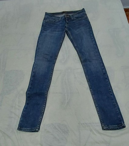 Calça Jeans Levi's 524 skinny (tam 34) - Foto 2