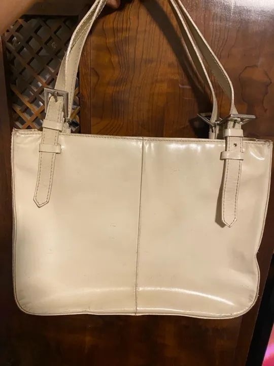 Bolsa off white em couro  - Foto 2