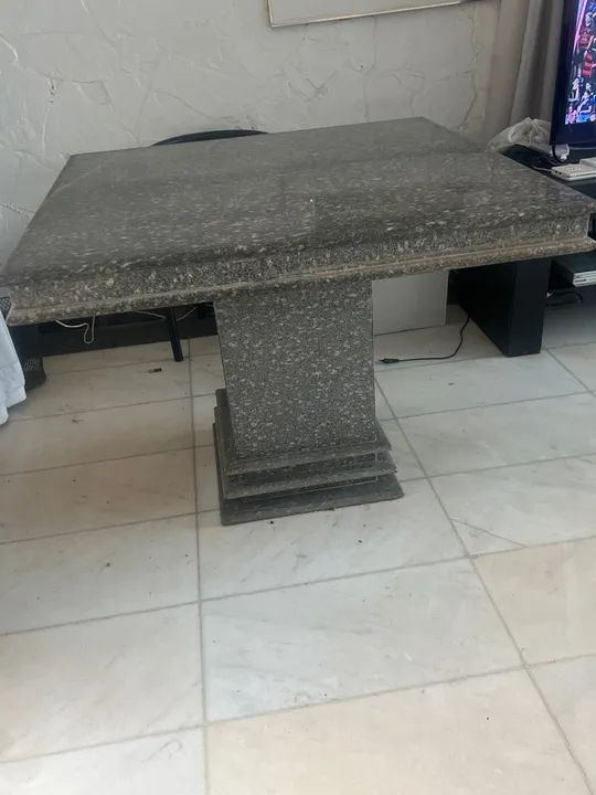 Mesa de Centro Quadrada em Pedra de Granito (Cinza) - Foto 4