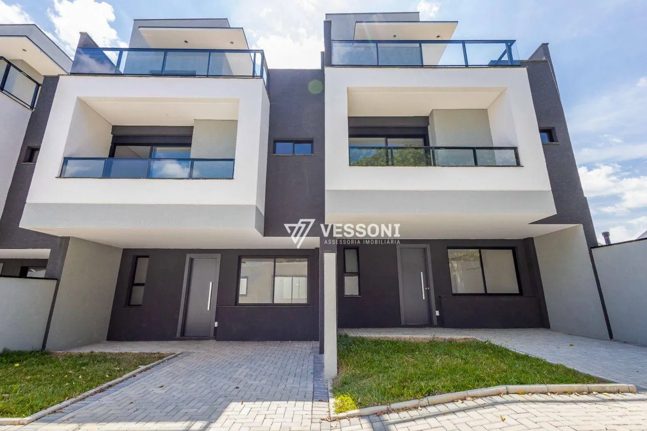 Sobrados em condomínio | Ahú | Terraço Com Vista Incrível | Quartos amplos | Infra para Ja