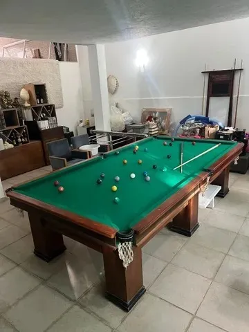 Mesa de sinuca profissional praticamente nova