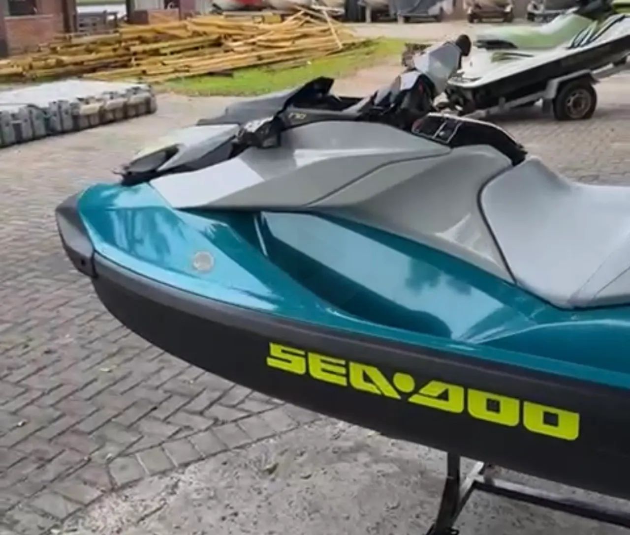 Jet Ski Sea-Doo GTI 170 - 2024 - Foto 2