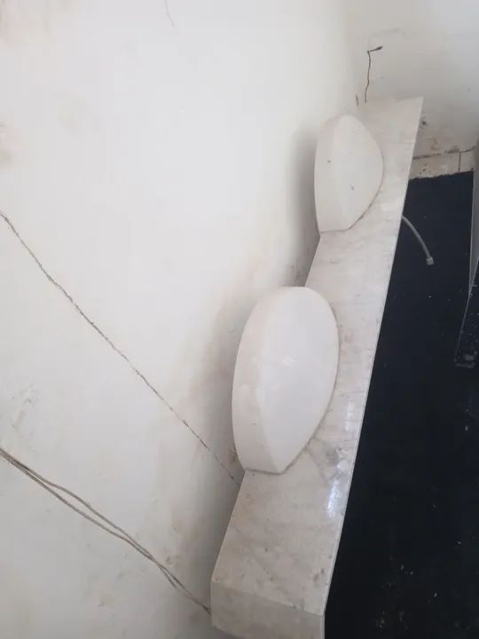 Bancada granito com duas cubas deca embutida 2,10 x 0,55cm - Foto 2