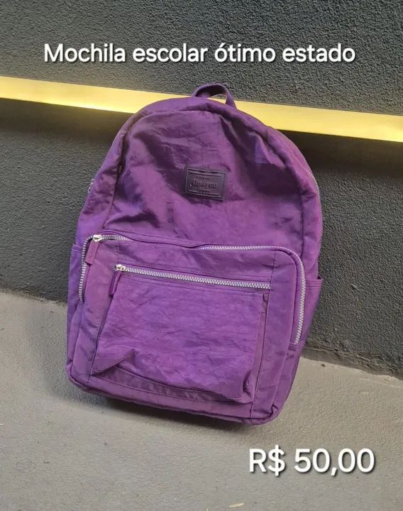 Mochila escolar ótimo estado