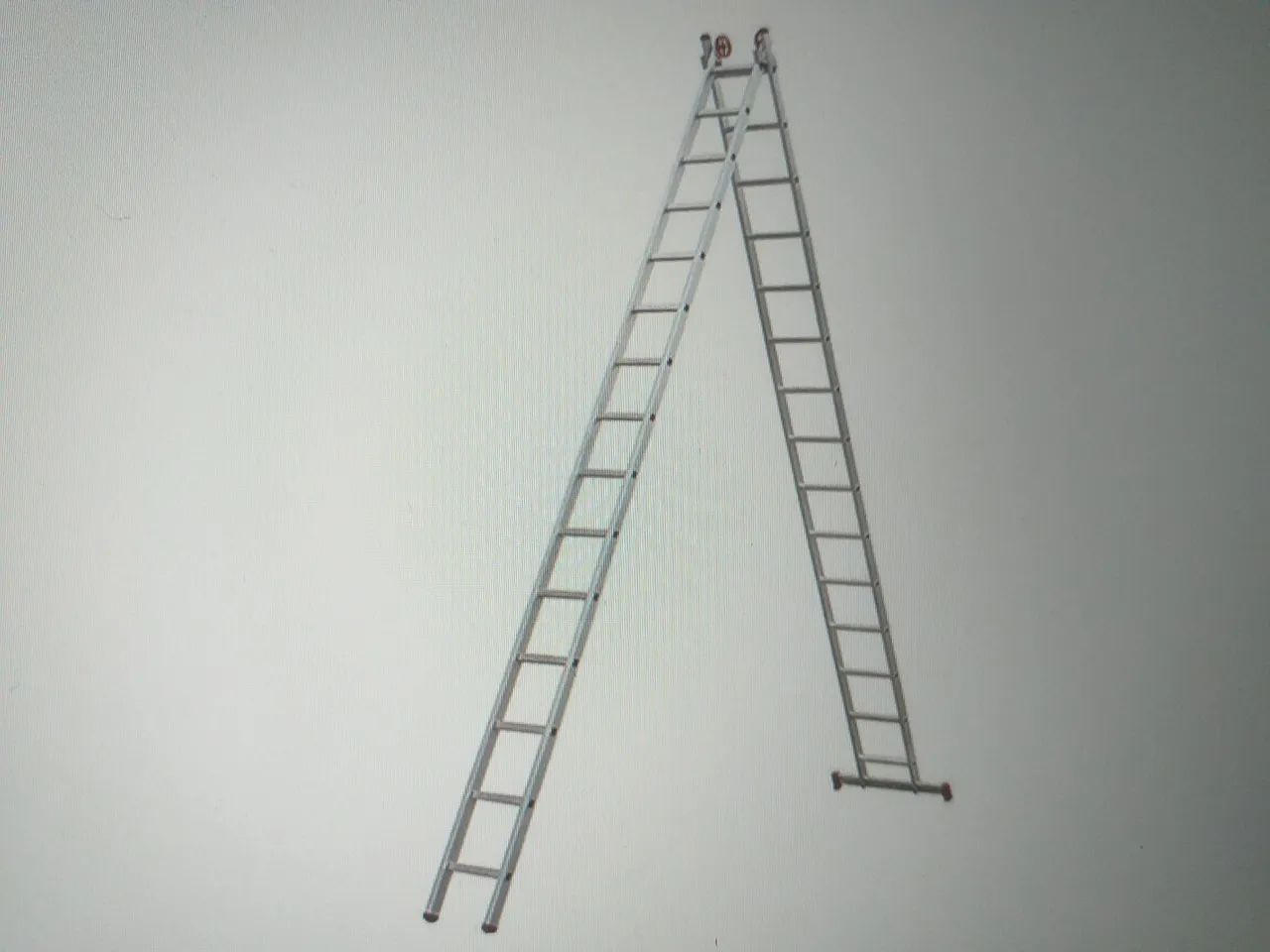 Escada de Alumínio com Rodas 14x2 - Foto 2