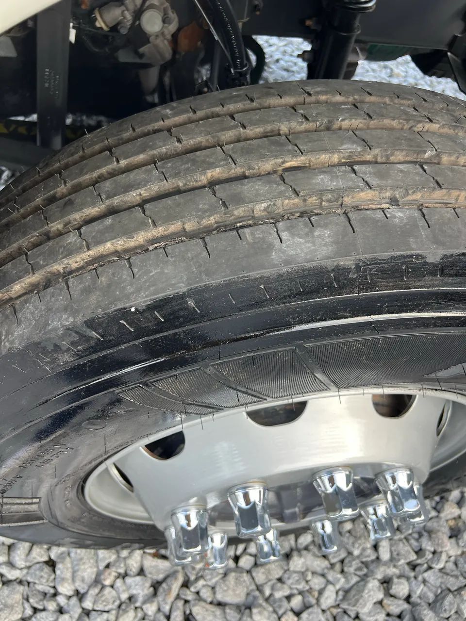 Caminhão Truck vm 220 2015 - Foto 12